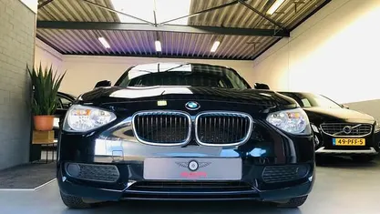 Zwart (metallic) Gebruikt 2013 BMW 116 Sport Line Hatchback | € 8.599 (Goede deal)