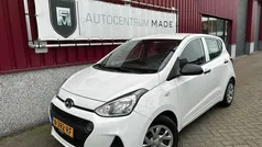 Wit Gebruikt 2017 Hyundai i10 Comfort Hatchback | € 5.750 (Eerlijke prijs)
