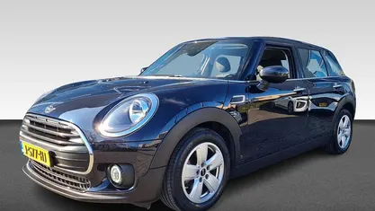 Blauw Occasion 2020 Mini One Clubman Chili Stationwagen | € 16.930 (Super prijs)