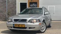 Gebruikt 2004 Volvo V40 Stationwagen | € 999 (Eerlijke prijs)