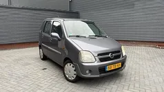 Grijs Gebruikt 2006 Opel Agila Hatchback | € 1.499 (Eerlijke prijs)