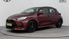 Gebruikt 2021 Toyota Yaris Hatchback | € 20.445 (Eerlijke prijs)