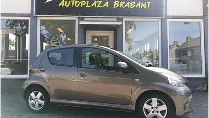 Occasion Toyota Aygo 68 PK (50 kW) 2012 Hatchback