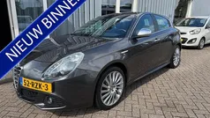 Gebruikt 2011 Alfa Romeo Giulietta Distinctive Hatchback | € 4.950 (Eerlijke prijs)
