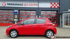 Rood Gebruikt 2019 Toyota Yaris Active Hatchback | € 13.450 (Goede deal)