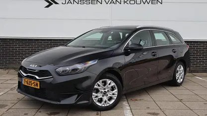Occasion 2023 Kia Ceed Hatchback | € 20.795 (Eerlijke prijs)
