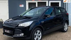 Gebruikt 2015 Ford Kuga Trend SUV | € 9.944 (Eerlijke prijs)