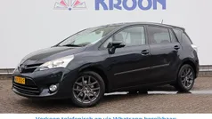 Grijs Gebruikt 2016 Toyota Verso Business Edition MPV | € 18.900 (Eerlijke prijs)