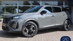Grijs Gebruikt 2024 Peugeot 2008 Allure SUV | € 22.950 (Goede deal)