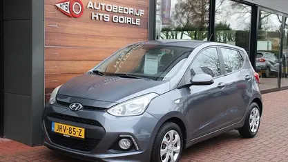 Occasion 2015 Hyundai i10 Comfort Hatchback | € 9.950 (Eerlijke prijs)
