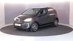 Gebruikt 2022 VW e-up! Style Hatchback | € 18.449 (Eerlijke prijs)
