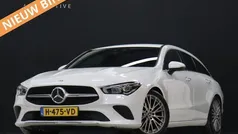 Wit, metallic lak Gebruikt 2020 Mercedes CLA180 Shooting Brake Luxury Stationwagen | € 26.640 (Goede deal)