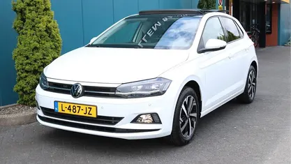 Wit Occasion 2021 VW Polo Highline Hatchback | € 18.450 (Eerlijke prijs)
