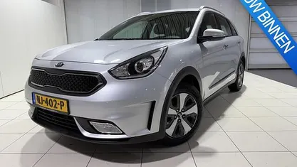 Gebruikt 2017 Kia Niro First Edition SUV | € 16.900 (Eerlijke prijs)