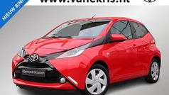 Rood Gebruikt 2018 Toyota Aygo Hatchback | € 8.799 (Eerlijke prijs)
