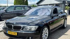 Zwart, metallic lak Gebruikt 2005 BMW 750 Executive Sedan | € 7.950