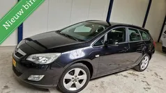 Zwart Gebruikt 2011 Opel Astra Edition Stationwagen | € 3.250 (Goede deal)