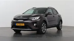 Gebruikt 2020 Kia Stonic SUV | € 14.911 (Eerlijke prijs)