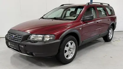 Occasion 2003 Volvo XC70 Comfort Stationwagen | € 9.945 (Eerlijke prijs)