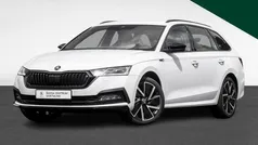 Wit Gebruikt 2022 Skoda Octavia SportLine Stationwagen | € 35.374 (Eerlijke prijs)