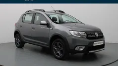Grijs Gebruikt 2017 Dacia Sandero Stepway Hatchback | € 6.990 (Eerlijke prijs)