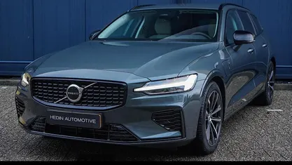 Nieuw Volvo V60 Plus 2026 Groen Stationwagen