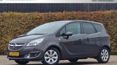 Grijs Gebruikt 2016 Opel Meriva MPV | € 11.595 (Eerlijke prijs)