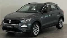 Grijs Gebruikt 2020 VW T-Roc Style SUV | € 25.220 (Eerlijke prijs)