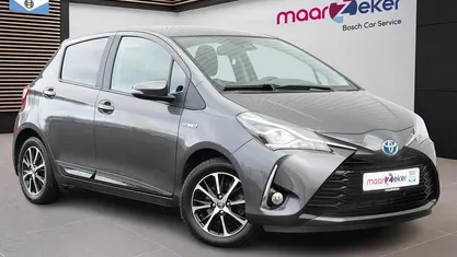 Gebruikt 2020 Toyota Yaris Hybrid Hatchback | € 15.950 (Eerlijke prijs)