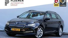 Zwart Gebruikt 2020 Skoda Superb Business Line Stationwagen | € 24.400 (Goede deal)
