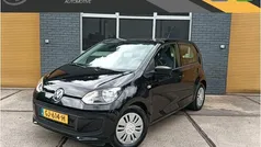 Zwart Gebruikt 2015 VW up! Move Hatchback | € 6.750 (Eerlijke prijs)