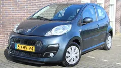 Grijs Gebruikt 2013 Peugeot 107 Active Hatchback | € 5.888 (Eerlijke prijs)
