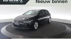 Zwart Gebruikt 2025 VW Golf VIII Edition Hatchback | € 34.950 (Eerlijke prijs)