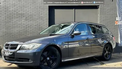 Grijs, metallic lak Occasion 2008 BMW 325 M Sport Stationwagen | € 4.250 (Super prijs)