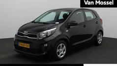 Zwart Gebruikt 2022 Kia Picanto Comfort Hatchback | € 10.900 (Goede deal)