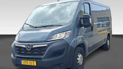 Grijs Gebruikt 2022 Opel Movano Edition Van | € 16.767 (Eerlijke prijs)