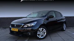 Zwart Gebruikt 2020 Peugeot 308 Hatchback | € 16.885 (Eerlijke prijs)