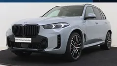 Grijs Gebruikt 2023 BMW X5 Executive SUV | € 97.450 (Eerlijke prijs)