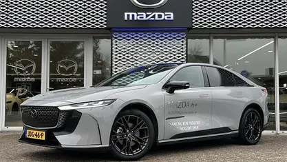 Occasion 2025 Mazda 6e Takumi-Line Hatchback | € 40.900 (Eerlijke prijs)