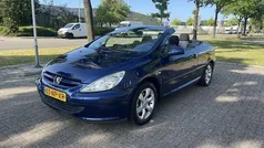 Blauw Occasion 2004 Peugeot 307 CC Cabriolet | € 2.350 (Eerlijke prijs)