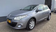 Gebruikt 2009 Renault Mégane III Business Hatchback | € 3.950 (Eerlijke prijs)