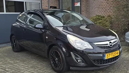 Occasion Opel Corsa Edition 95 PK (69 kW) 2012 Hatchback