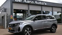 Grijs Gebruikt 2024 Peugeot 5008 GTi MPV | € 33.400 (Goede deal)