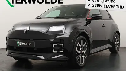 Gebruikt 2025 Renault R5 Iconic Hatchback | € 32.945 (Eerlijke prijs)