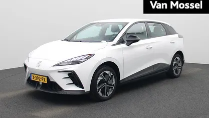 Wit Occasion 2024 MG MG4 EV Hatchback | € 20.995 (Eerlijke prijs)