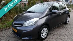 Grijs Gebruikt 2012 Toyota Yaris Hatchback | € 4.995 (Eerlijke prijs)