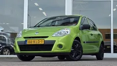 Gebruikt 2010 Renault Clio II Hatchback | € 2.344 (Eerlijke prijs)