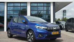 Blauw Gebruikt 2024 Dacia Sandero Expression Hatchback | € 22.495 (Eerlijke prijs)