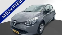 Gebruikt 2016 Renault Clio IV Collection Hatchback | € 6.950 (Eerlijke prijs)