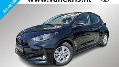 Zwart Nieuw 2025 Toyota Yaris Hybrid Active Hatchback | € 26.749 (Eerlijke prijs)